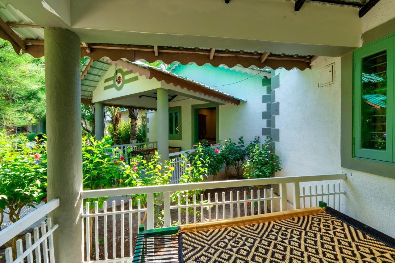 Saavaj Resort, Sasan Gir - Where Wilderness Meets Luxury Eksteriør billede