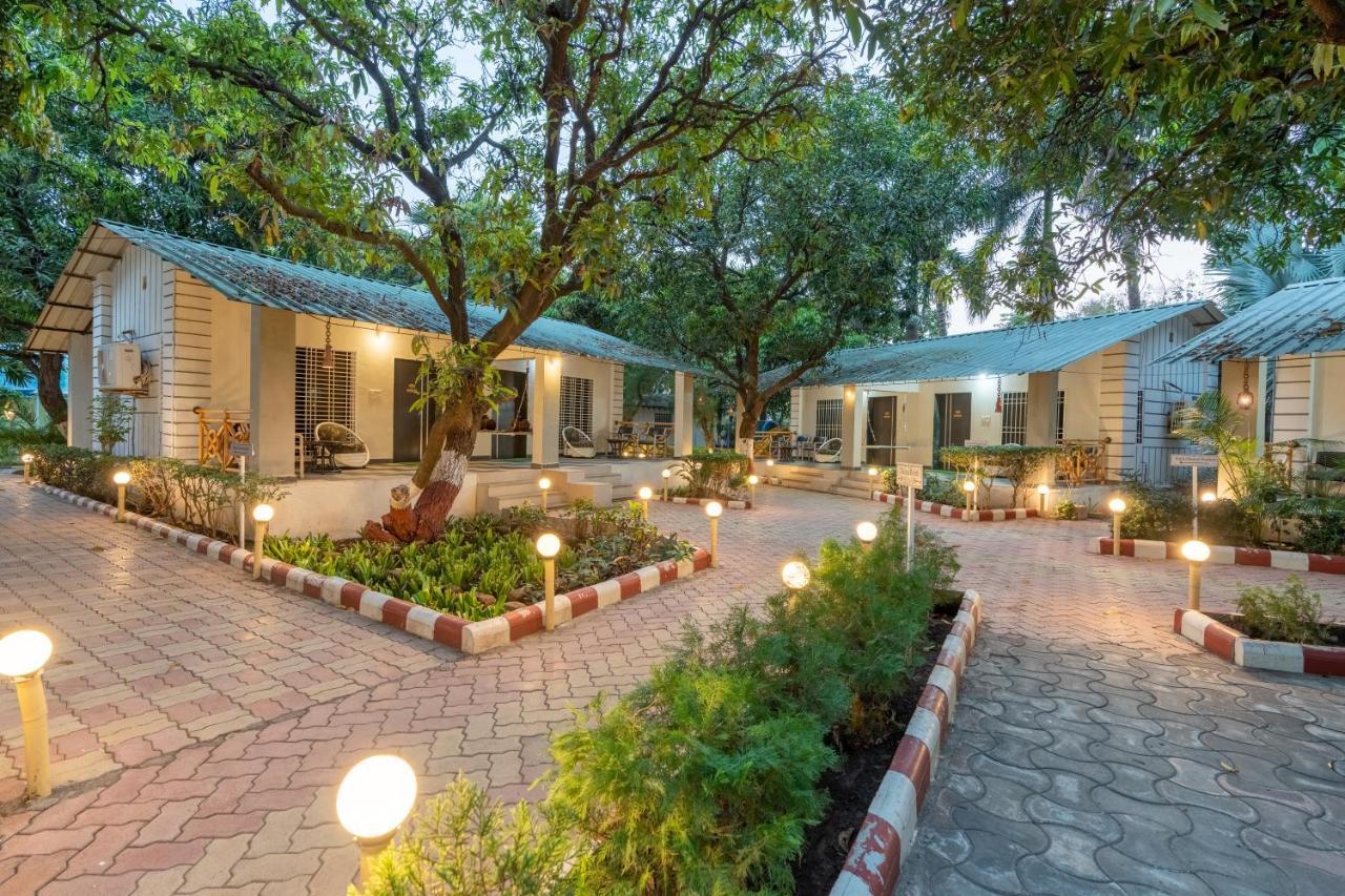 Saavaj Resort, Sasan Gir - Where Wilderness Meets Luxury Eksteriør billede